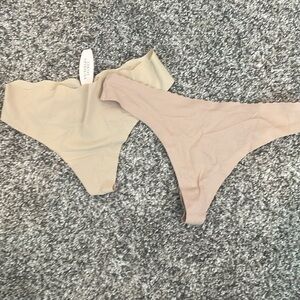 NWT Victoria Secret Thong Bundle. Size Small.